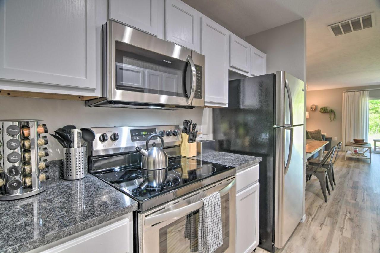 Apartment With Patio, 4 Mi To Silver Dollar City! Branson Eksteriør bilde